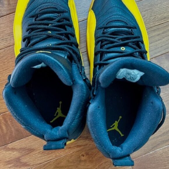 Air Jordan 12 Retro "Taxi" - size men's 10.5 - Picture 12 of 13